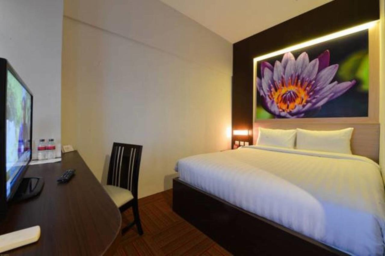 D'Hotel Jakarta Eksteriør billede