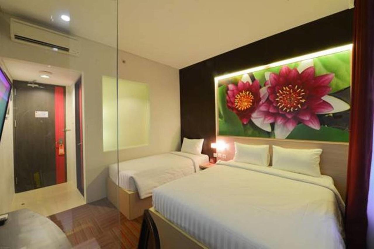 D'Hotel Jakarta Eksteriør billede