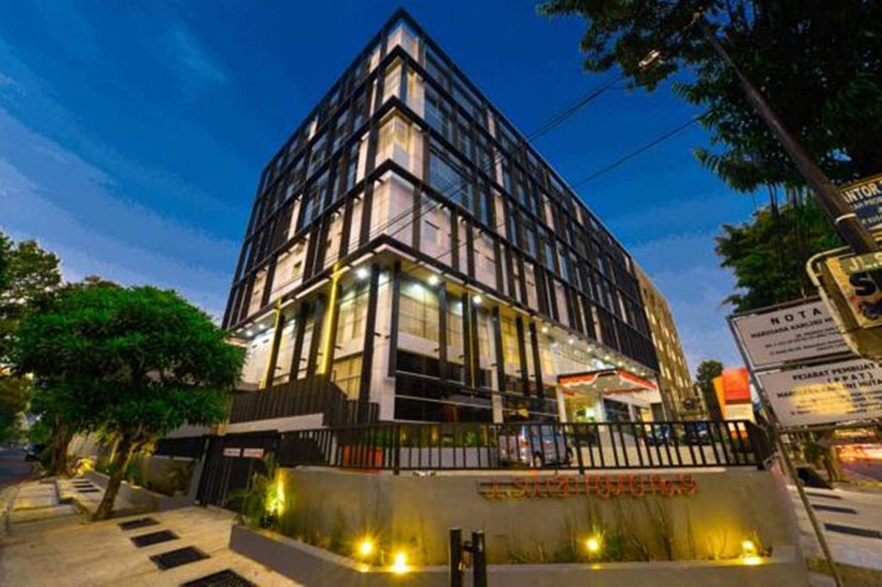 D'Hotel Jakarta Eksteriør billede