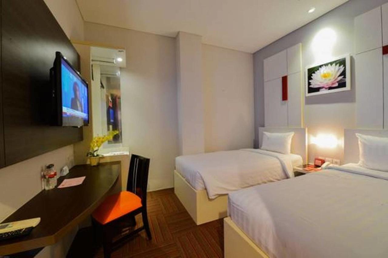D'Hotel Jakarta Eksteriør billede