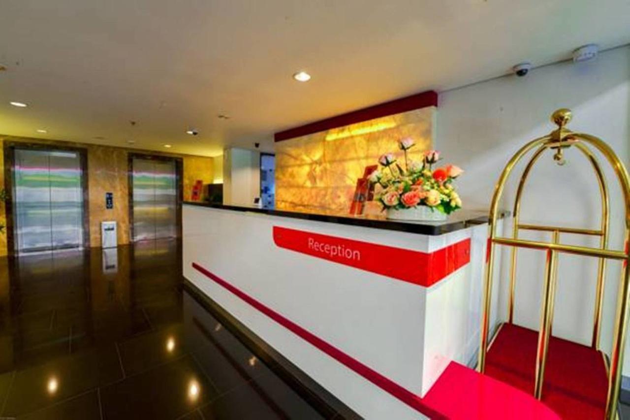 D'Hotel Jakarta Eksteriør billede