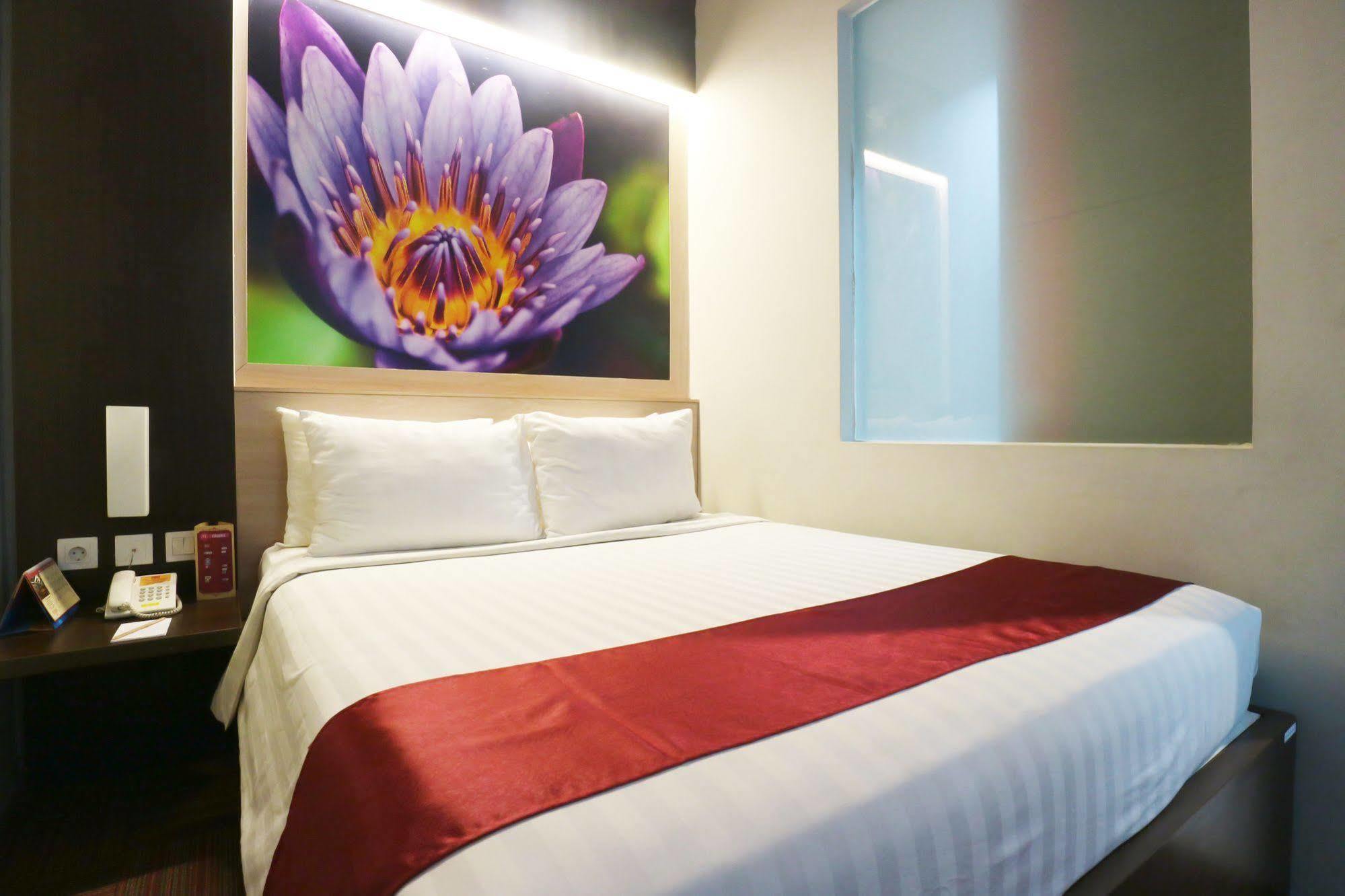 D'Hotel Jakarta Eksteriør billede