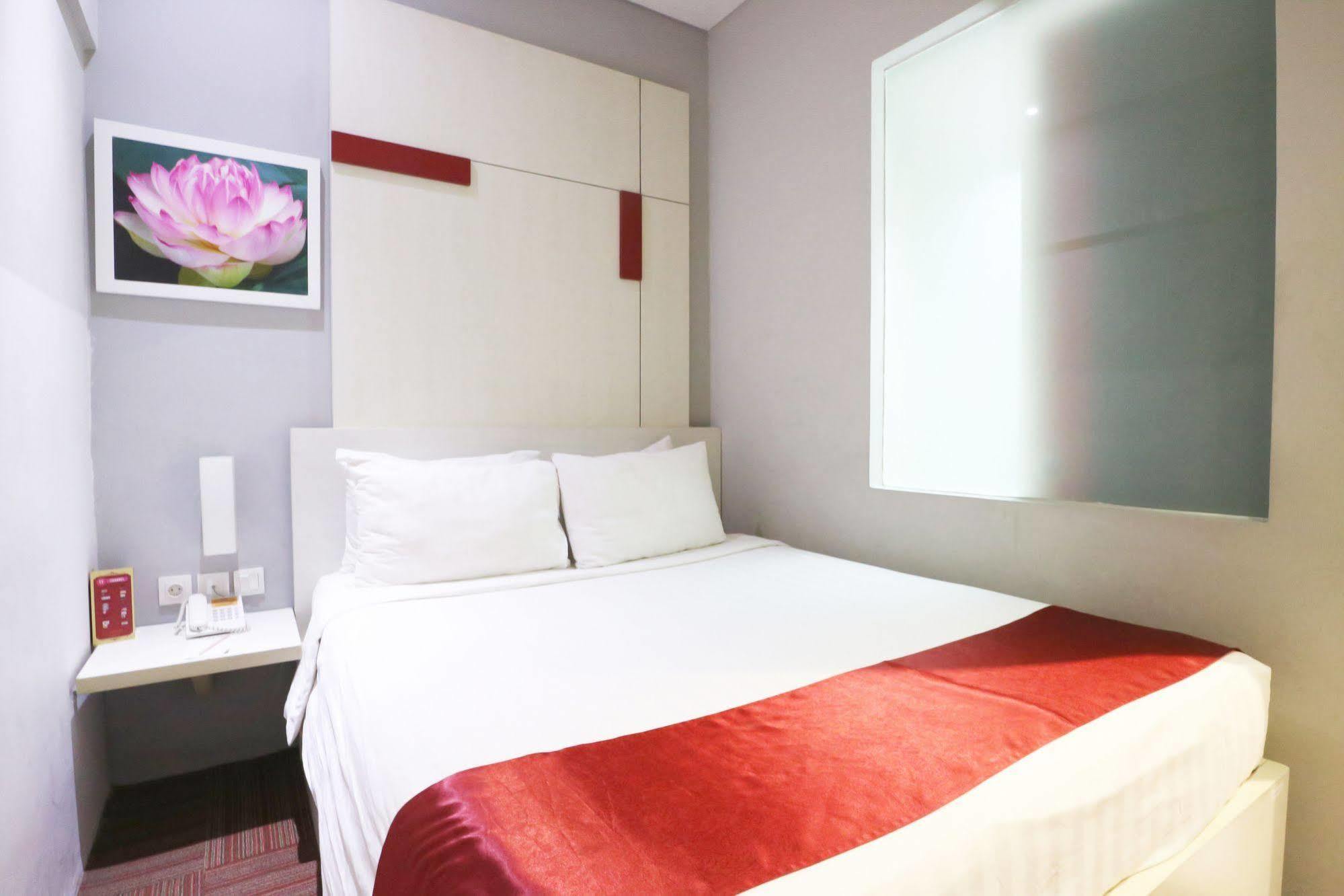 D'Hotel Jakarta Eksteriør billede