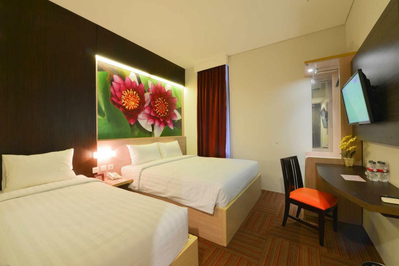 D'Hotel Jakarta Eksteriør billede