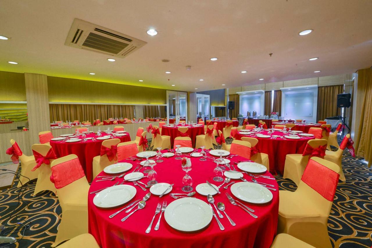 D'Hotel Jakarta Eksteriør billede