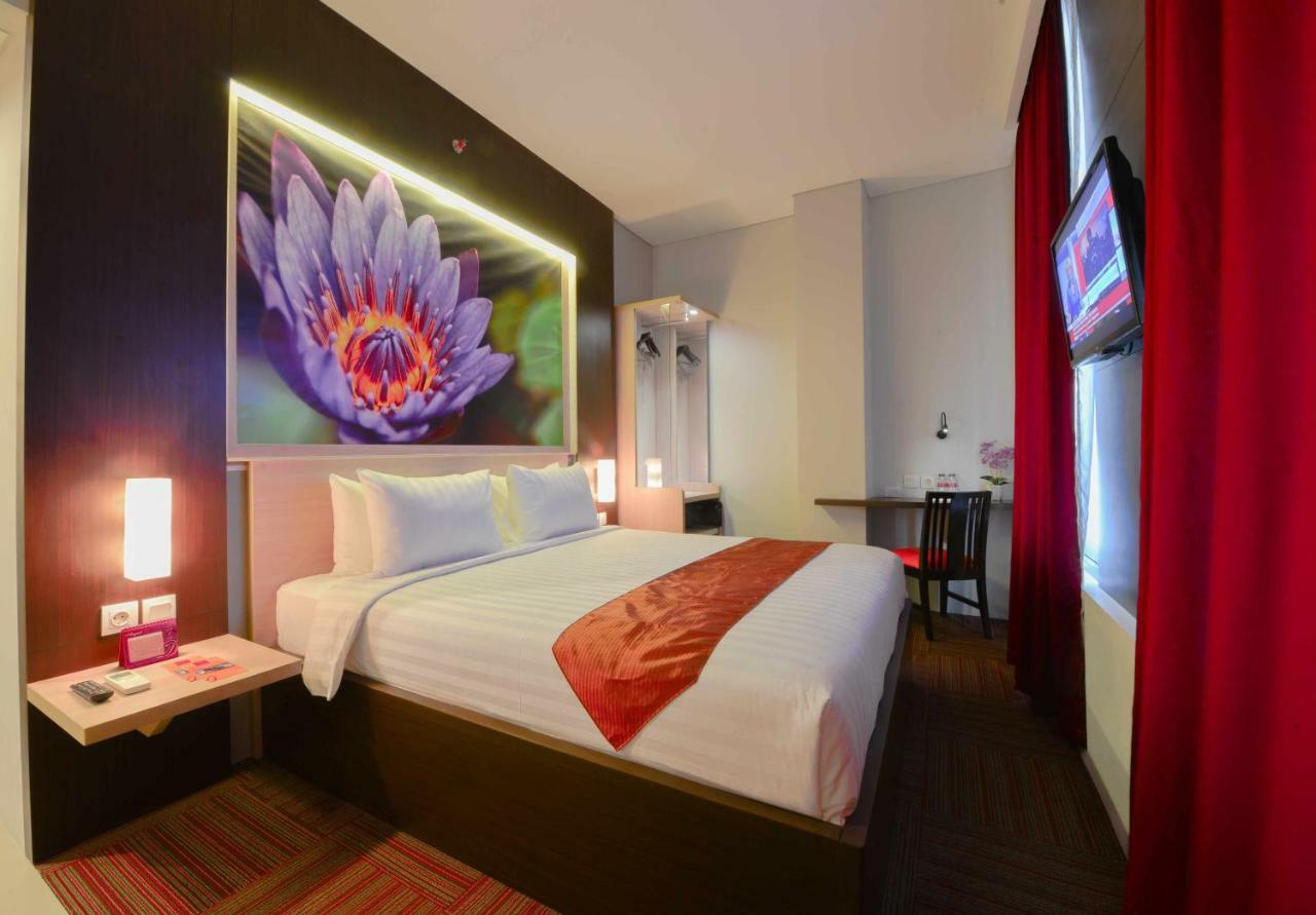 D'Hotel Jakarta Eksteriør billede